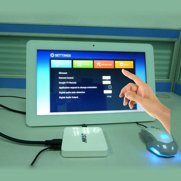 HD IPS Touch Screen Digital Picture Frame 15.6 Inch