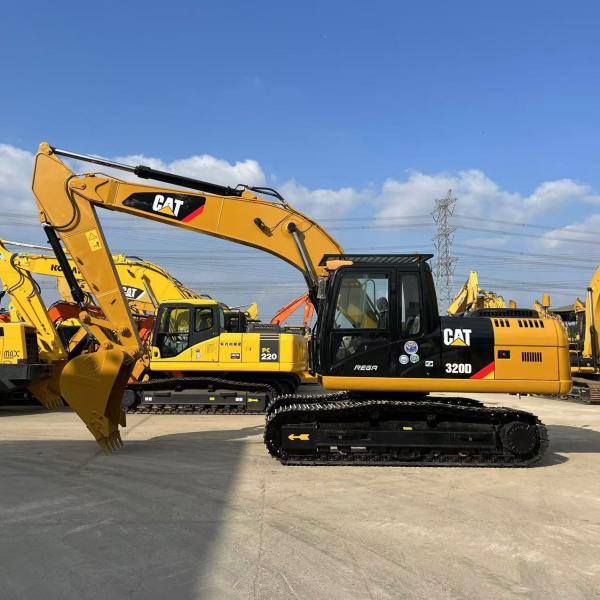 20 Tons CAT 320D Excavator Excellent Condition Mdeium Size For Mining Construction
