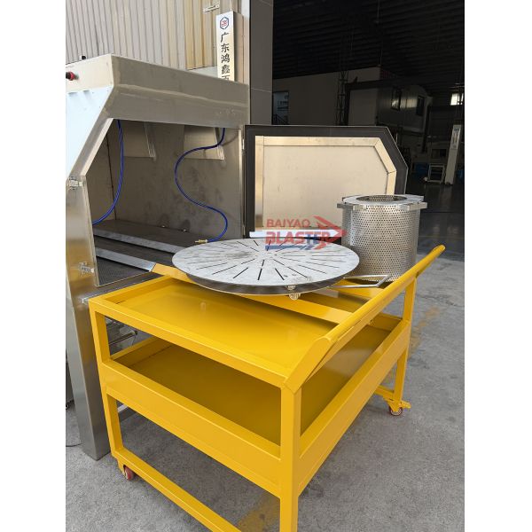 Custom Wet Sandblasting Cabinet Vapor Sand Blasting Machine