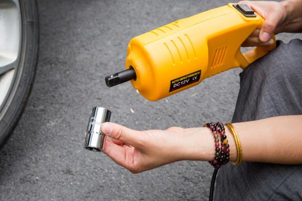 automatic emergency tools 1-10 tons electric car jack with electric impact wrench