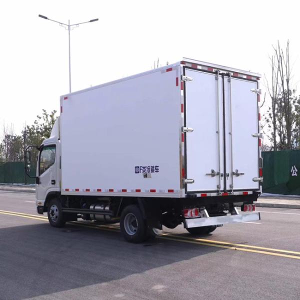 4x2 JAC 4.2M 5 Tons Refrigerator Trucks  Freezer Van Refrigerator Truck Wagon for Sales