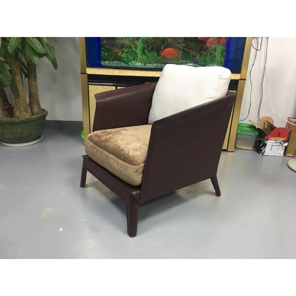 Lavish ISABEL Fiberglass Lounge Chair With Soft Cushions And Armrests