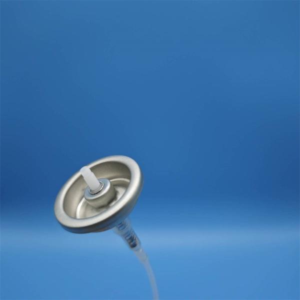 Valve de pompe aérosol à brume fine de qualité supérieure pour parfums de luxe et sérums de soin de la peau avec actionnement soyeux et fluide