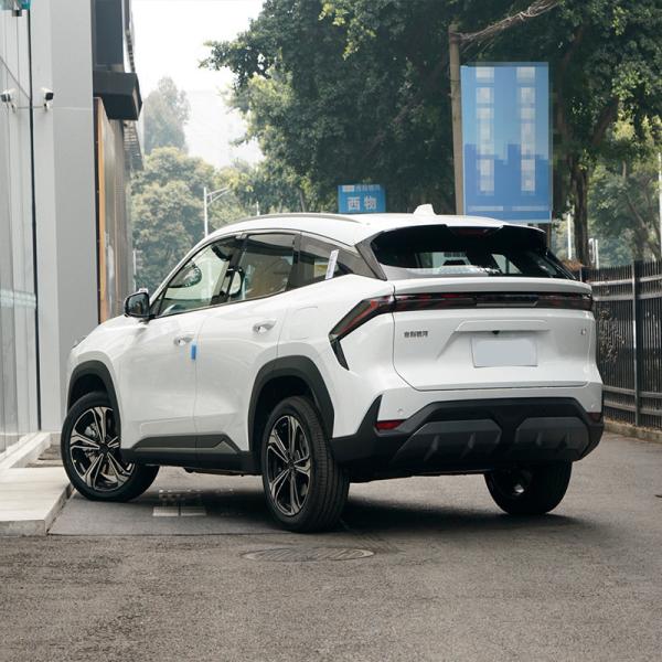 Electromagnetic Braking System Geely Galaxy L7 Phev Hybrid Electric Vehicle in Green