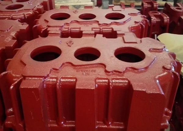 Various Casting Farm Machinery Parts Transfer Case With Smooth Surface