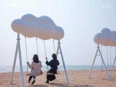 Non Powered Plastic Inclusive Swing White Childs Garden Swing Amusement Park Facilities