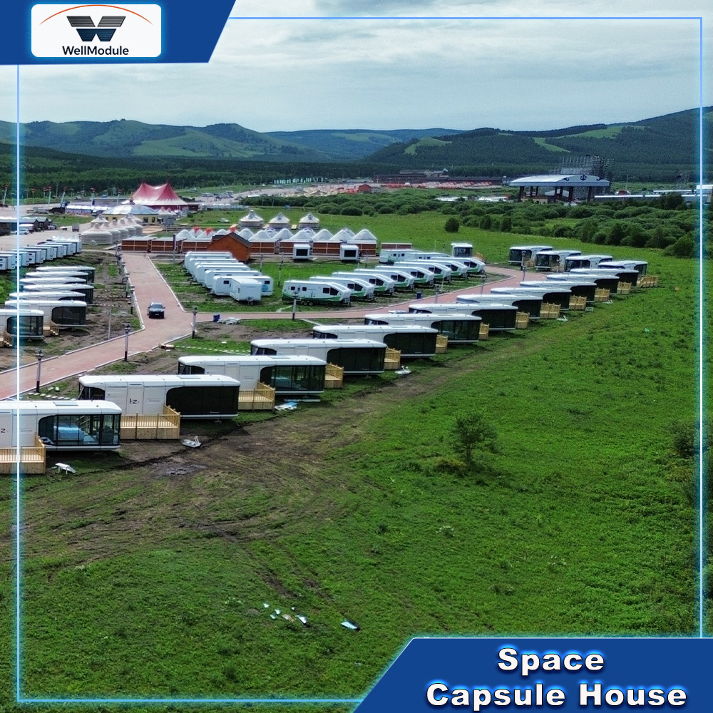 Comfortable Space Capsule House: Luxury Accommodation for Tourists