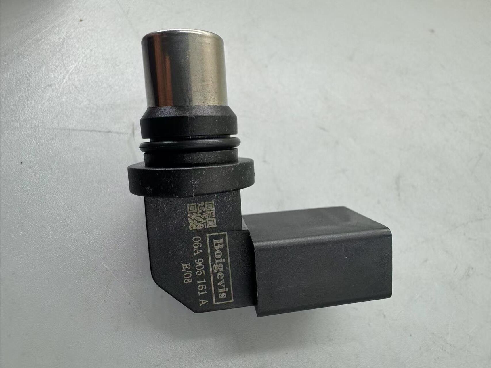 BOIGEVIS High Quality Camshaft Position Sensor 95560610600 for Audi