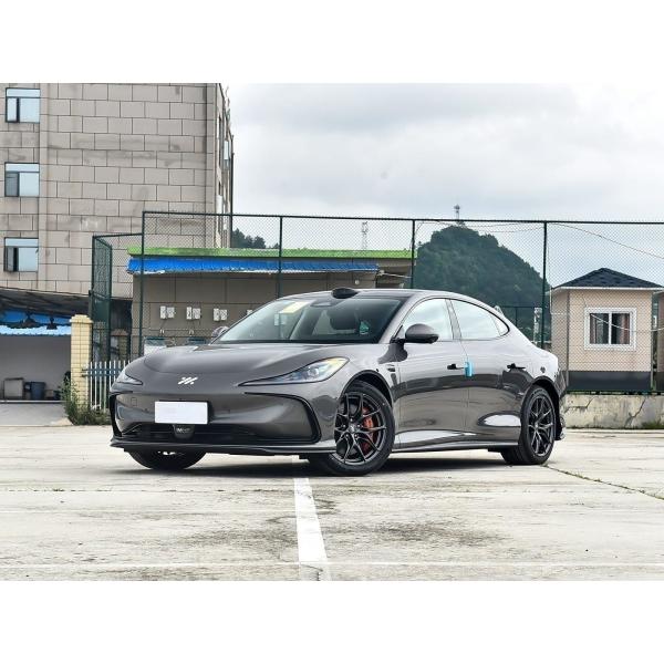 IM L6 Electric Car High Power 4WD Sports Car Max Super Performance 100kwh 75KWH 133KWH