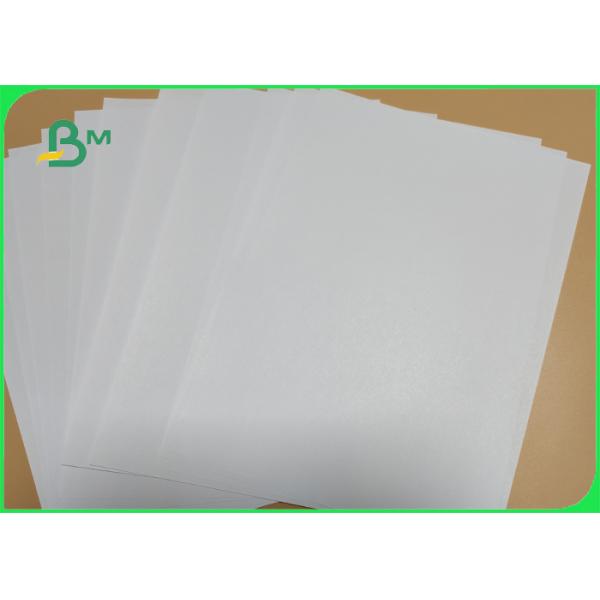 rollo blanco del papel de 55gsm 75gsm Woodfree para hacer el cuaderno liso