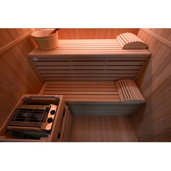 Outdoor Spruce and Red Cedar Shaped Sauna Room