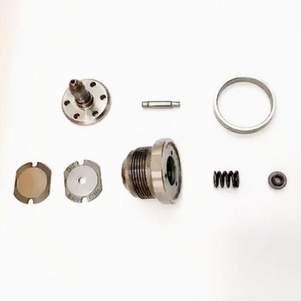 Denso Diesel Injector Parts Suppliers Fuel Pump Rebuild Kit 1211 Control Valve 095000-1211