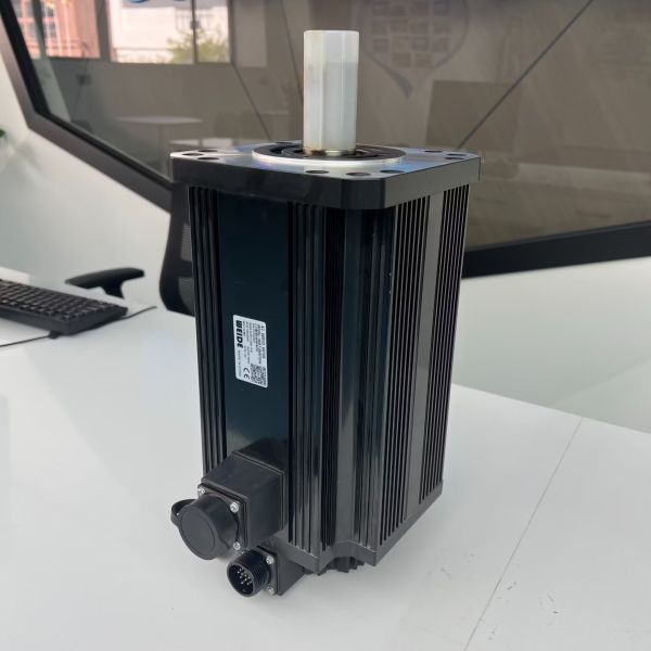 IP20 Industrial Servo Drives 0.1KW - 3.8KW AC Servo Motor Drive For Precision Position Control