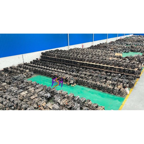 Wholesale Stocks 2KD Used Engine diesel Assembly for Toyota Hiace Vehicle
