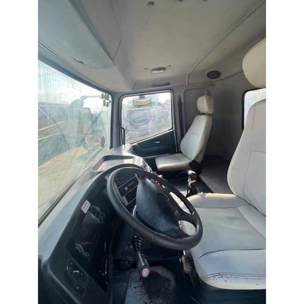 125 mm tuyau de livraison rouge camion de pompage de béton d'occasion avec des performances fiables