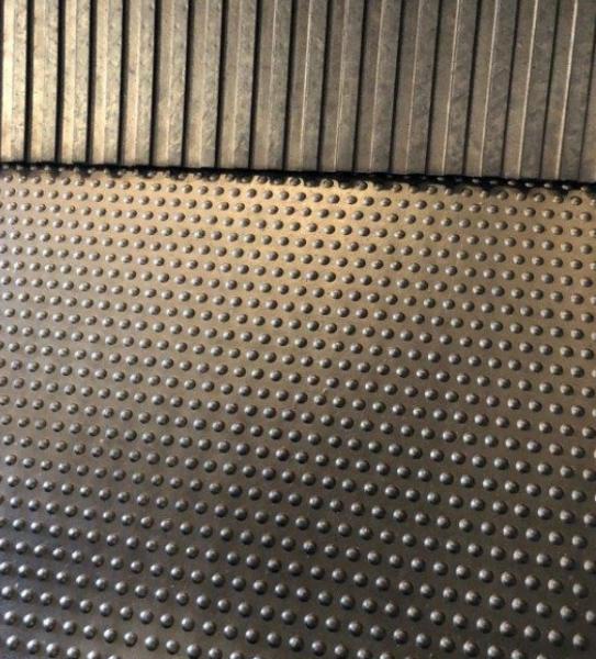 Heavy Duty Horse Stable Mats Moulding ODM For Tailgate Ramp