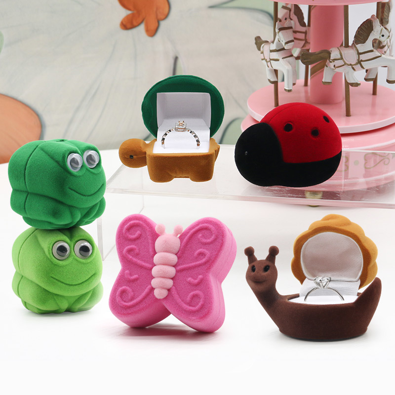 Unique And Fun Insect Shape Kids Jewelry Box Velvet Lined Box For Jewelry