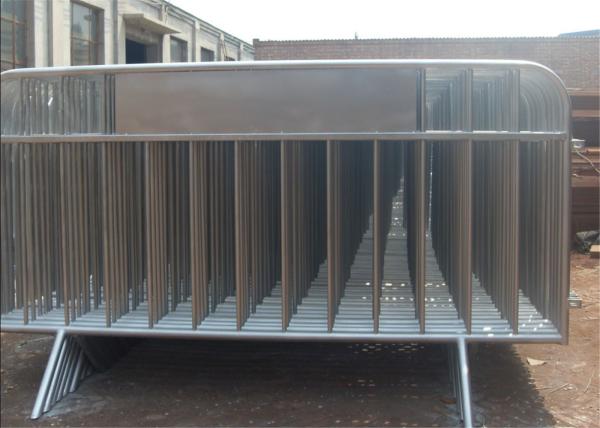 crowd barrier / hot sale used concert metal crowd control barriers 1.1M height x 2.5M width 35mm tube