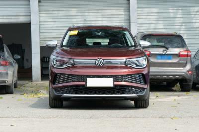 A roda adulta 5 do carro elétrico 4 de Dazhong Id6x assenta a escala de 1000km