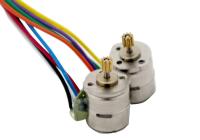 moteur pas à pas micro de 8mm 2 moteur pas à pas de fil de la phase 4 mini avec la vitesse de cuivre pour les objectifs de caméra Pm08