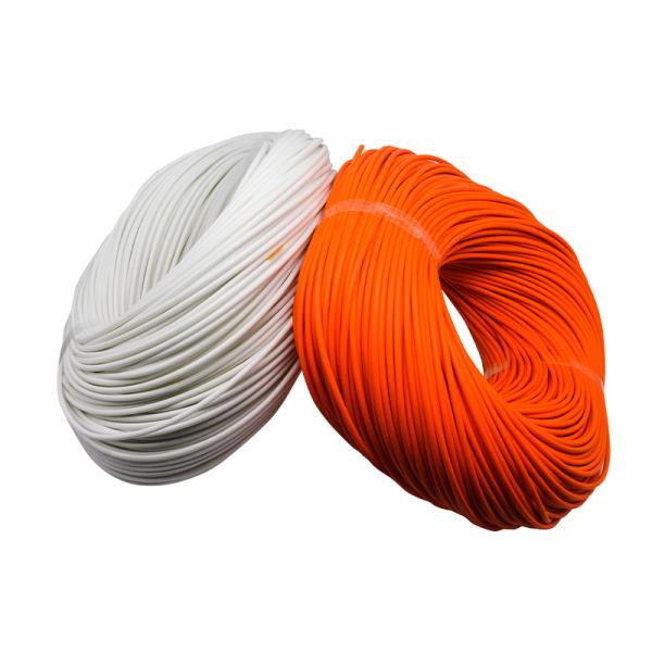 Manga de fibra de vidrio de silicona blanca - Resistencia a la tracción de 4.5MPa Excelente resistencia al desgarro Suministro directo de fábrica