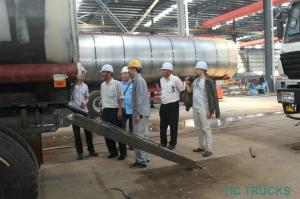 19-YCfApUIqaKMF-0-1 Hubei Dong Runze Special Vehicle Equipment Co., Ltd