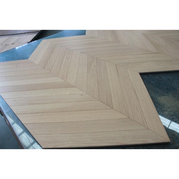Width 70mm Natural Euro Oak Engineered Wood Flooring Size 530x70x10/4mm AB Grade