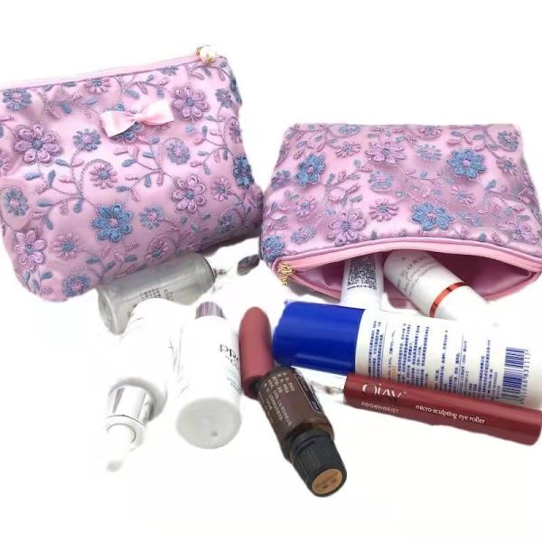 Customized Purple Flower Pattern Large Zipper Makeup Bag Lace Cloth Embroidery