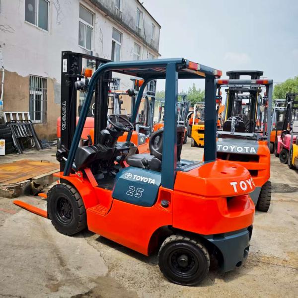 Used Second Hand Toyota GAS 2.5ton 7 Ton 3ton Fork Lift Japanese Isuzu Nissan Engine Fuel LPG Forklift Truck Diesel Forklift