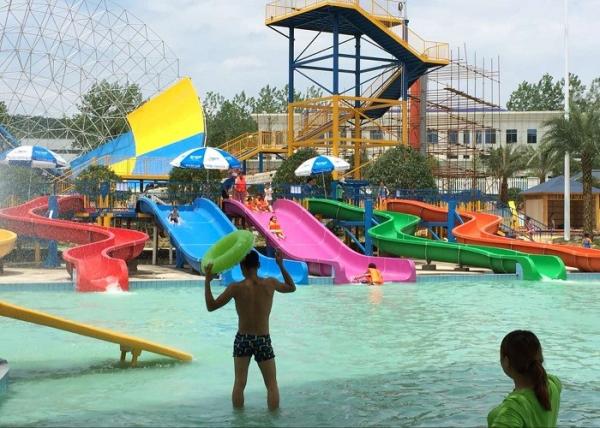 1.8m 200sq.M Family Hillside Combined Spiral Water Slide