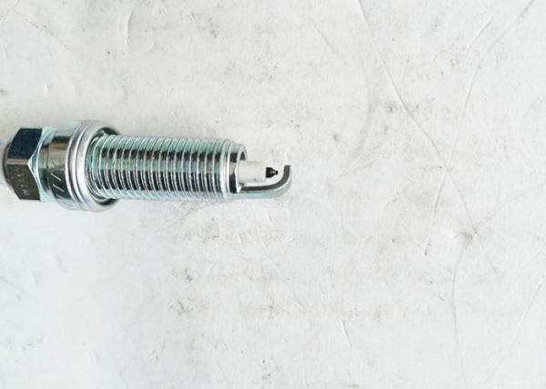 22401-ED815 Iridium Nissan Spark Plugs , LZKAR6AP-11 Auto Spark Plugs