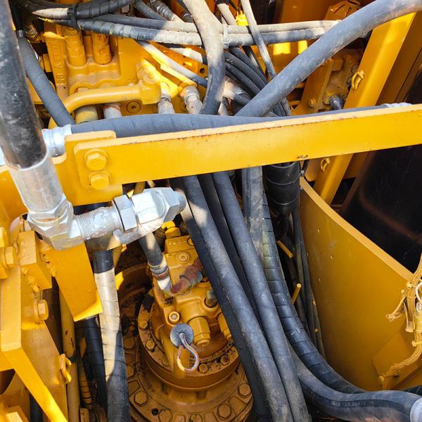 Used Caterpillar 315D2 Excavator 91kw Rated Power 0.61m³ Bucket Capacity High Efficiency