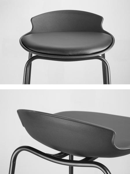 Classic Black Bar Stool Light Weight And Sophisticated Leather Bar Chairs
