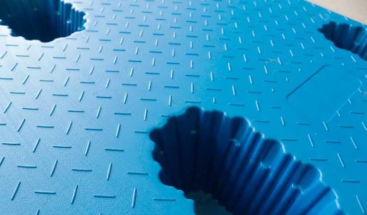 Оптовая продажа 4 - лепешки 1300*1100 mm LDPE прессформы дуновения пути голубые