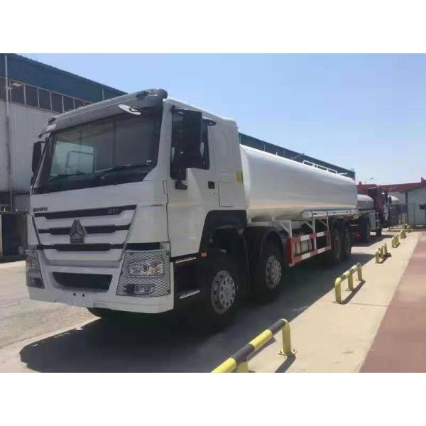 HOWO 30000L water tank truck with pump