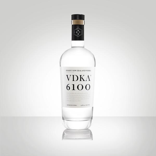 Bouteilles de whiskey décoratives de estampillage chaudes de bouteille en verre de whiskey d'OEM