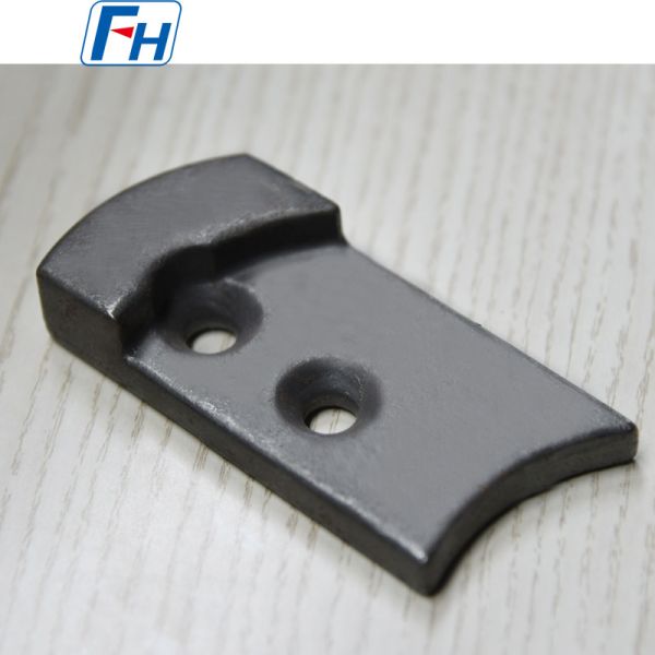 Concrete Mixer Wear Blades (Flat Curved Type) | FH® High Chromium Alloy Wear Parts