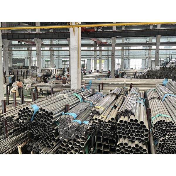 Seamless Sch 40 Stainless Steel Pipe 5800mm Precision Bronze Color Welded