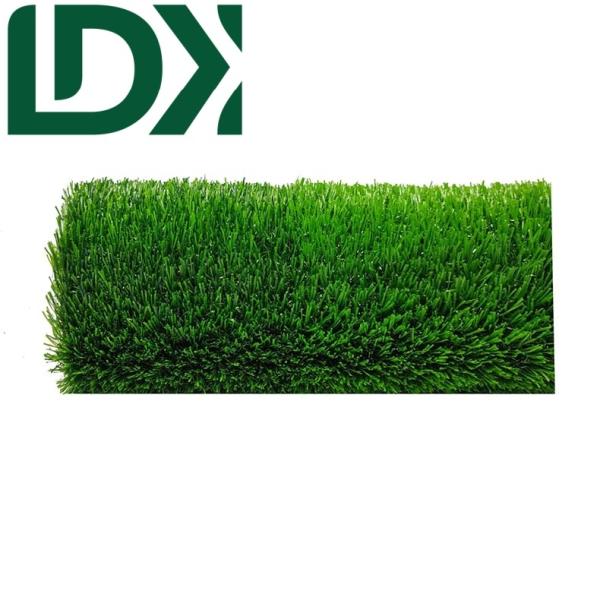 Jardín decorativo hierba artificial poner césped verde Falsa alfombra de la puerta