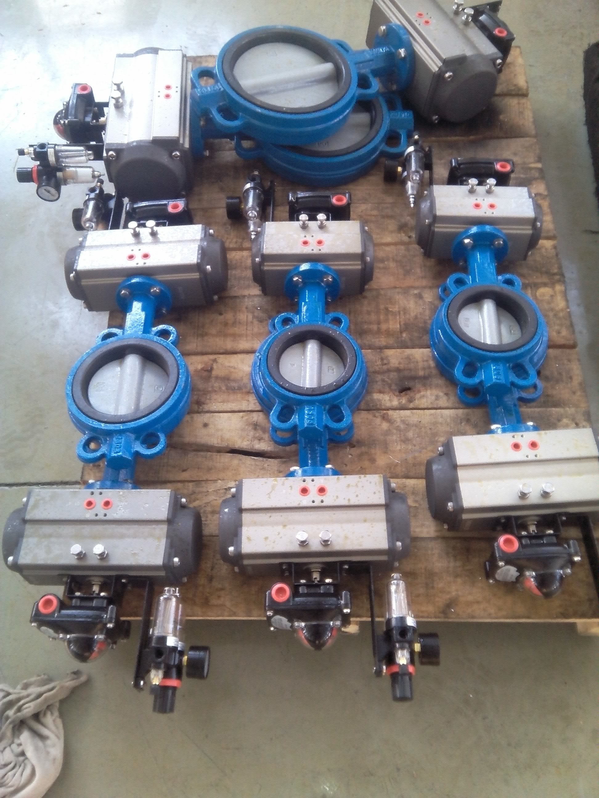 EPDM Sealing Wafer Style Butterfly Valves OEM Pneumatic Operated Butterfly Valves