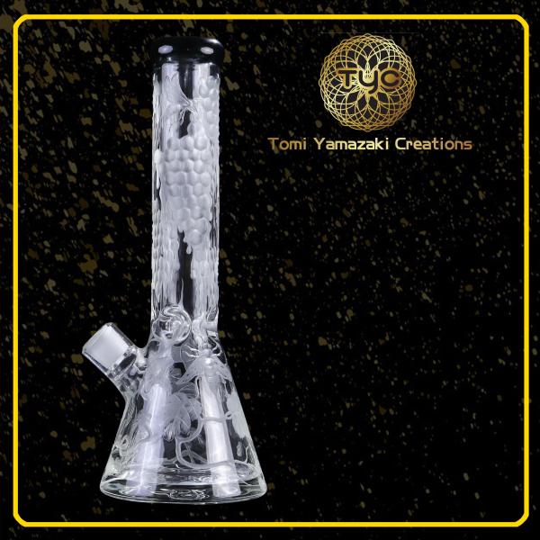 Oem / Odm 10 Triangle Glass Water Pipes Hookah Bongs 14mm