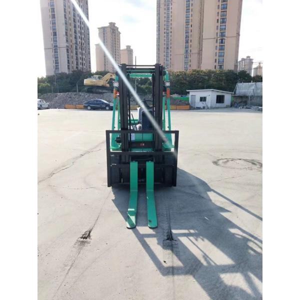 Camión de montacargas diesel Mitsubishi usado 3 toneladas Etapes estándar Mitsubishi originales usados