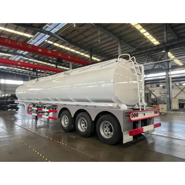 Premium Crude Oil Transport Truck with Aluminum Alloy Build