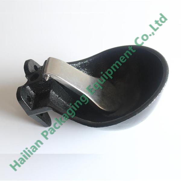 Сверхмощная доя машина щадит шары воды поголовья литого железа для питаться воды фермы лошади