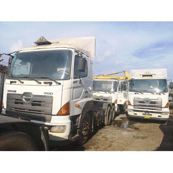 Japan Made Used Tractor Head UD CWB459 25 - 40 Ton Loading Capacity