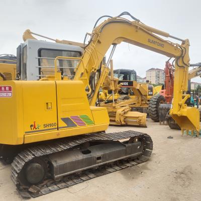 Excavadora usada Sumitomo Sh160 disponível à procura do seu próximo proprietário, veja.