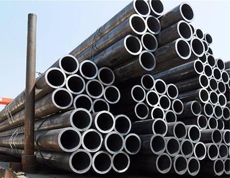 ASTM 106 GrB Hot Rolled Seamless Steel Pipe 89mm Painting Surface