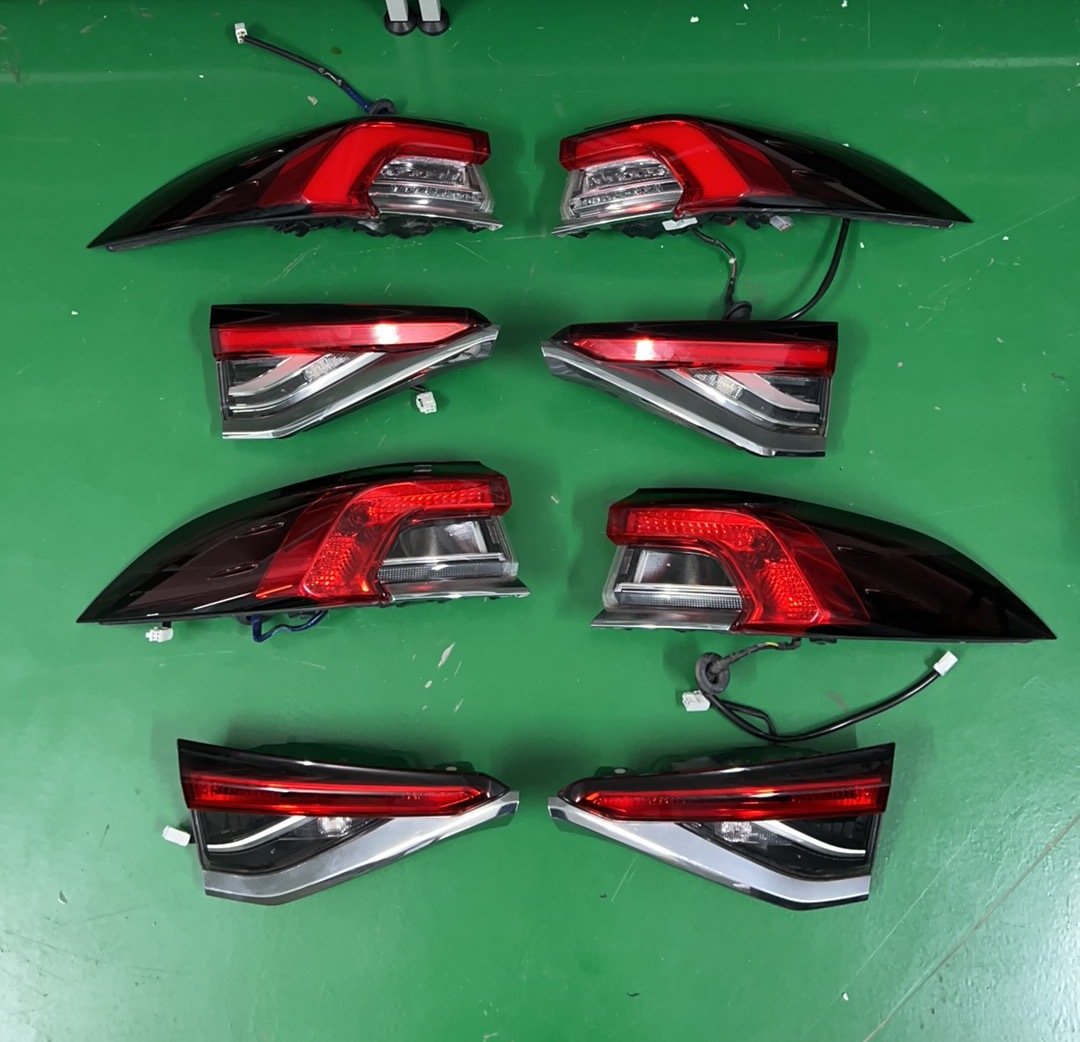 Genuine Used 2020 Toyota Corolla Rear Tail Light Assembly Set of 4 (Left Outer + Left Inner + Right Outer + Right Inner) – Available in Halogen / LED Spec