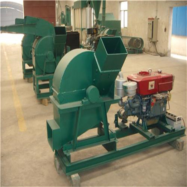 Full Automatic 4.5ft Wood Sawdust Making Machine ODM 250*300mm