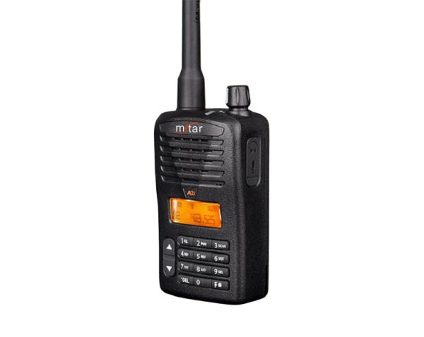 Digital Two Way Radio A2i Digital Analog Compatibility Clear speech Commercial Strong Battery Life Walkie Talkie